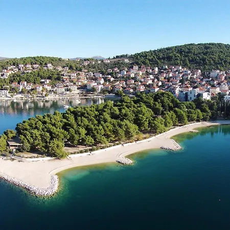 Okrug Gornji 17032c * Trogir