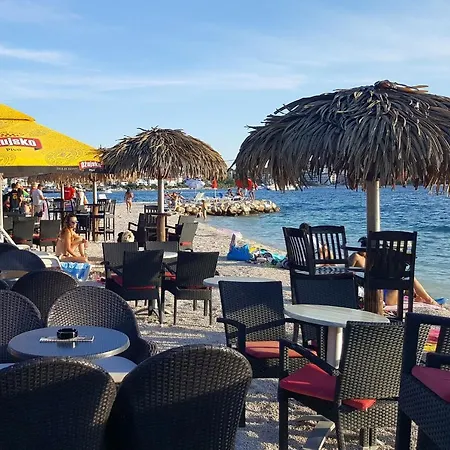 Okrug Gornji 17032c Διαμέρισμα *