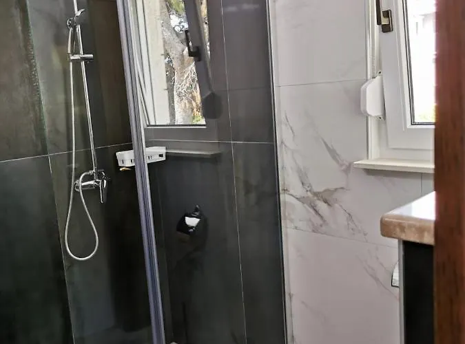 Okrug Gornji 17032c Apartament